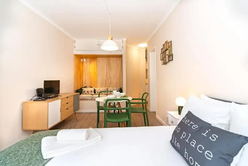 Studios In The Center Of Cascais